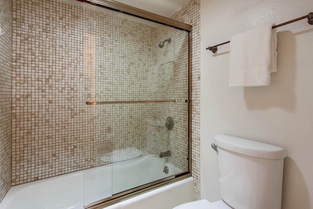 Virtual tour photo 25 of 65 for 1950 Upas St