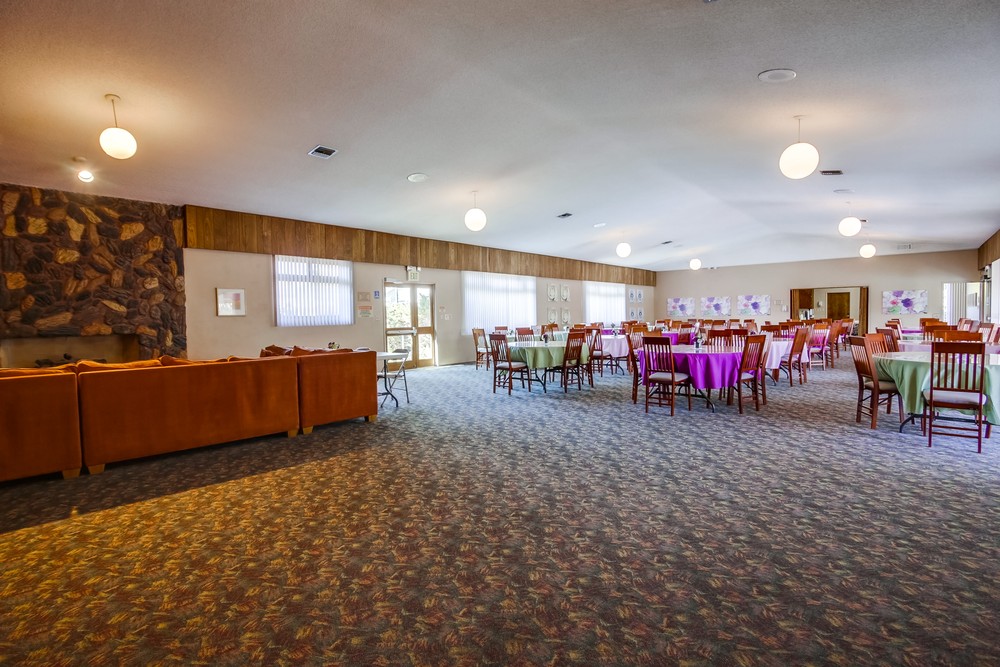 Virtual tour photo 20 of 71 for 1951 47th St