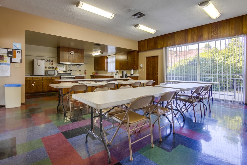 Virtual tour photo 24 of 71 for 1951 47th St