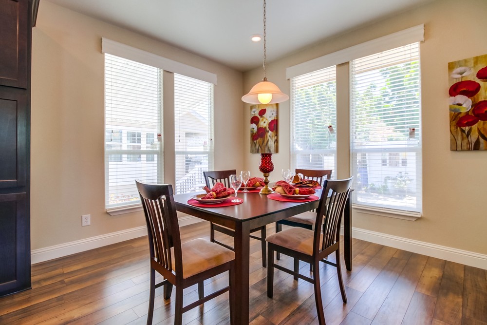 Virtual tour photo 16 of 40 for 1951 47th St #33