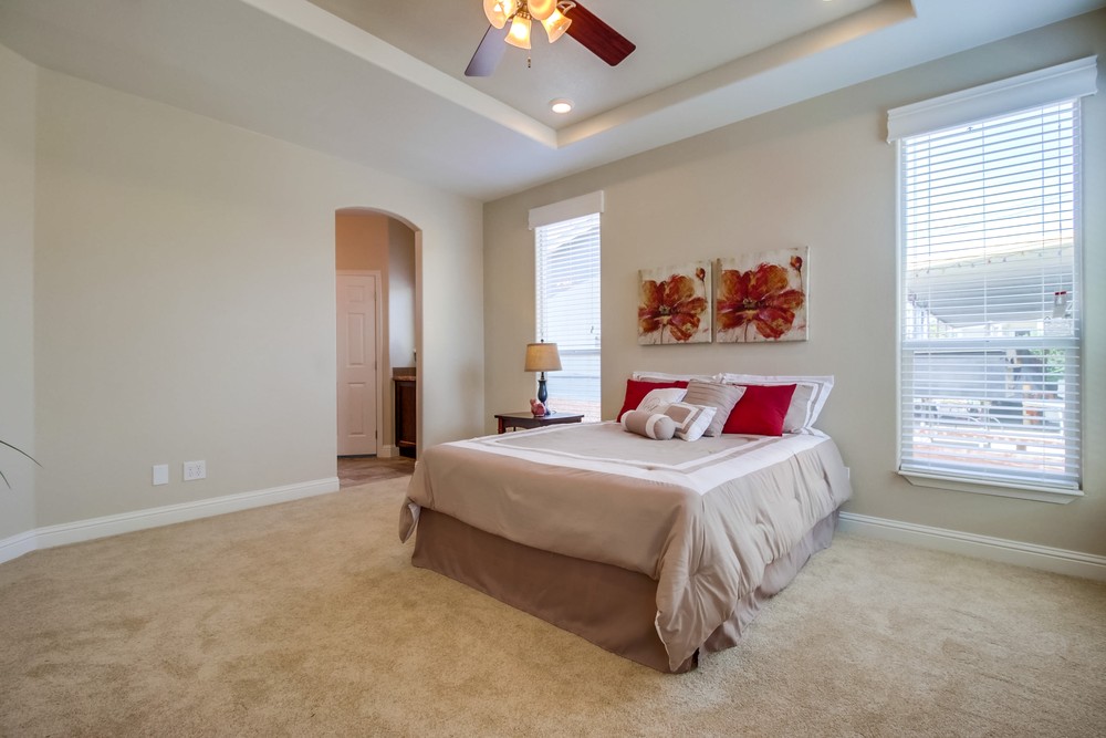 Virtual tour photo 26 of 40 for 1951 47th St #33