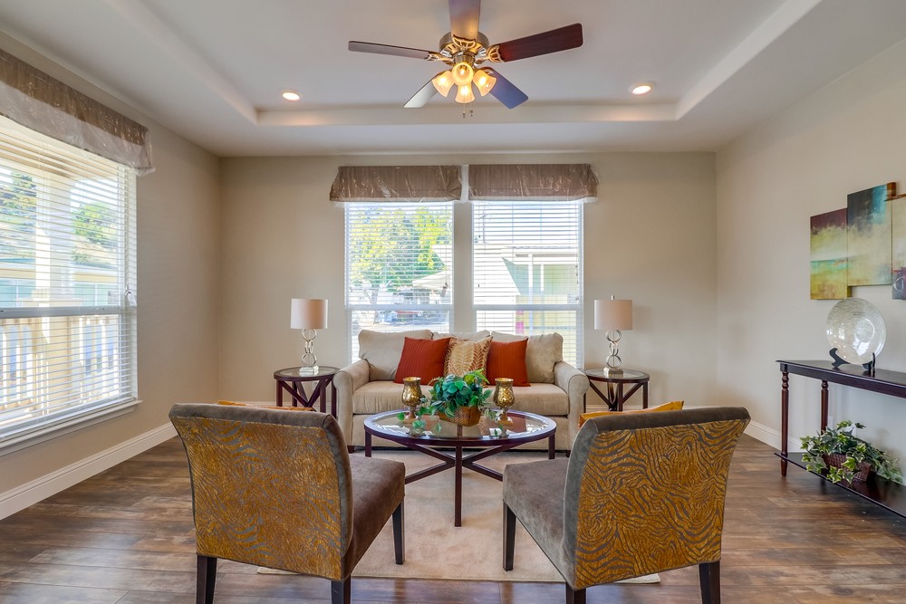 Virtual tour photo 12 of 40 for 1951 47th St #36
