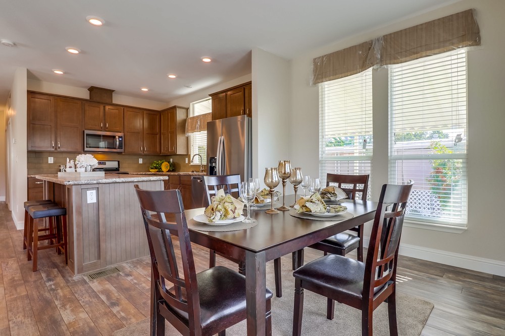 Virtual tour photo 13 of 40 for 1951 47th St #36