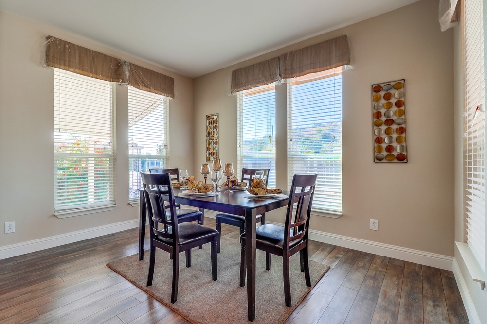 Virtual tour photo 14 of 40 for 1951 47th St #36