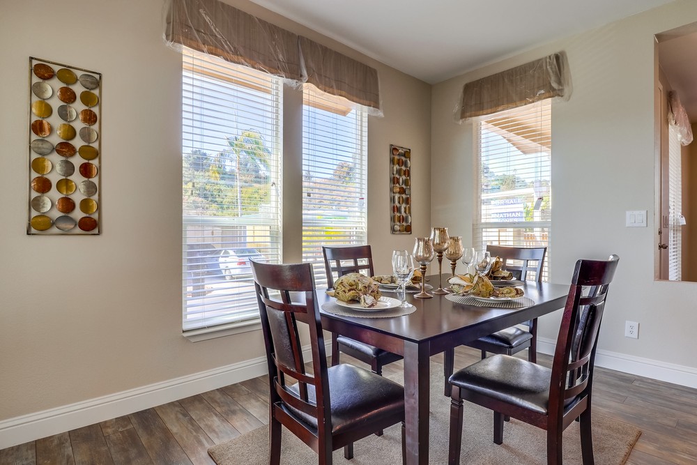 Virtual tour photo 15 of 40 for 1951 47th St #36