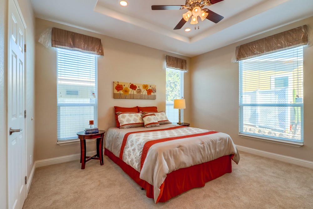 Virtual tour photo 25 of 40 for 1951 47th St #36