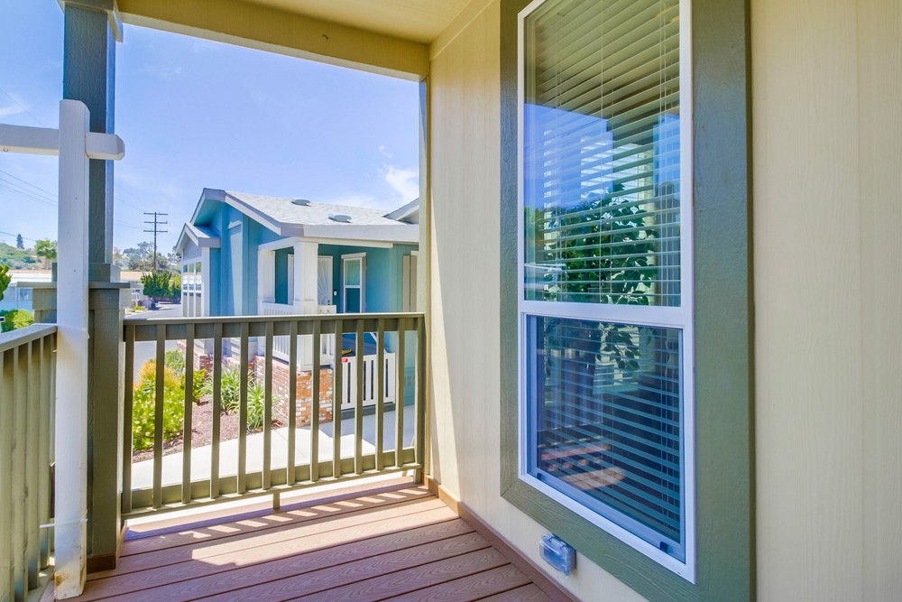 Virtual tour photo 8 of 35 for 1951 47th St #74