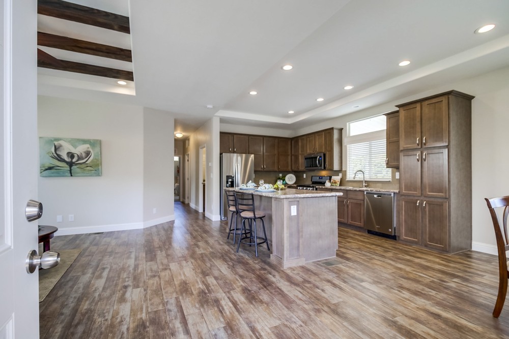 Virtual tour photo 9 of 35 for 1951 47th St #74