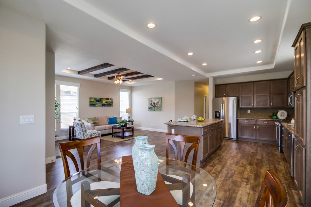 Virtual tour photo 14 of 35 for 1951 47th St #74
