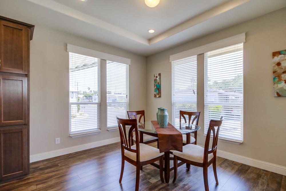 Virtual tour photo 18 of 35 for 1951 47th St #74