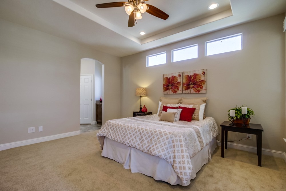 Virtual tour photo 27 of 35 for 1951 47th St #74