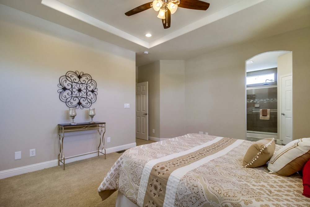 Virtual tour photo 28 of 35 for 1951 47th St #74