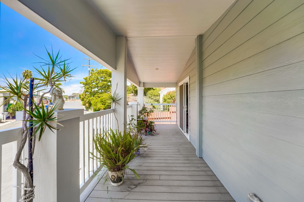 Virtual tour photo 8 of 46 for 1951 47th St SPC 103
