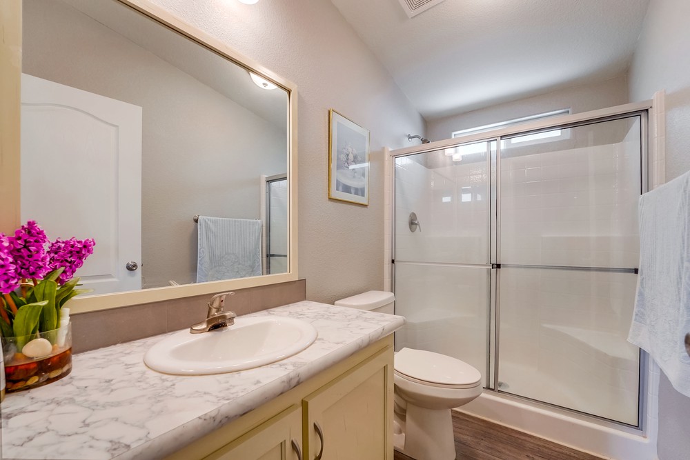 Virtual tour photo 38 of 46 for 1951 47th St SPC 103