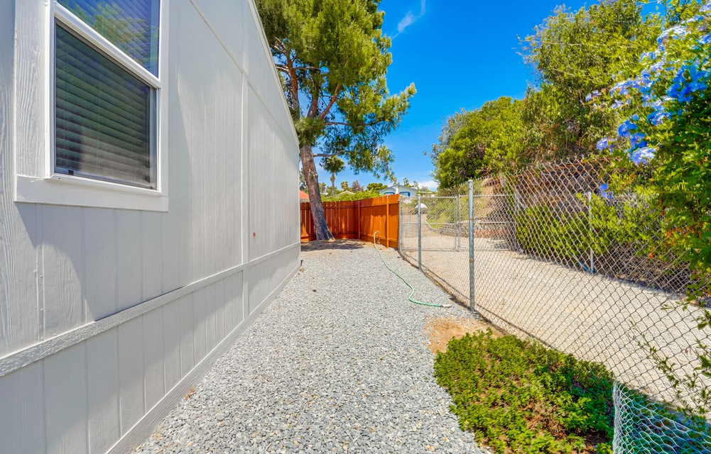 Virtual tour photo 44 of 46 for 1951 47th St SPC 103