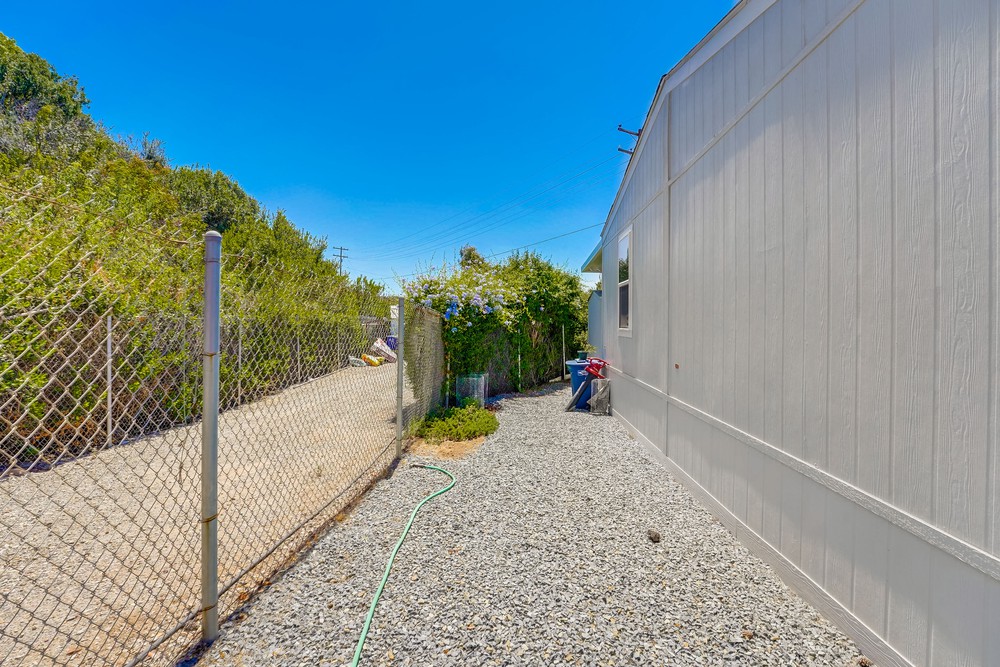 Virtual tour photo 45 of 46 for 1951 47th St SPC 103