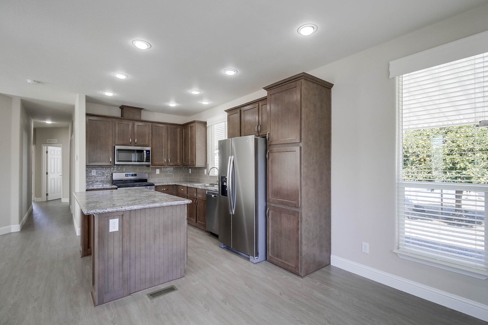 Virtual tour photo 15 of 39 for 1951 47th St SPC 123
