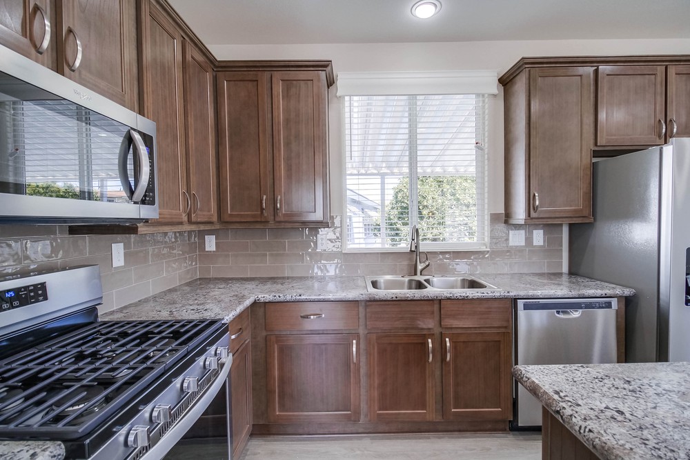 Virtual tour photo 18 of 39 for 1951 47th St SPC 123