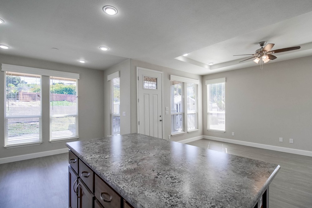 Virtual tour photo 19 of 39 for 1951 47th St SPC 123