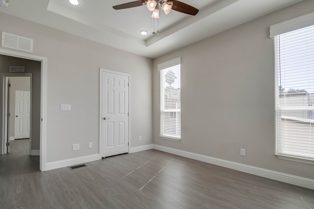 Virtual tour photo 23 of 39 for 1951 47th St SPC 123