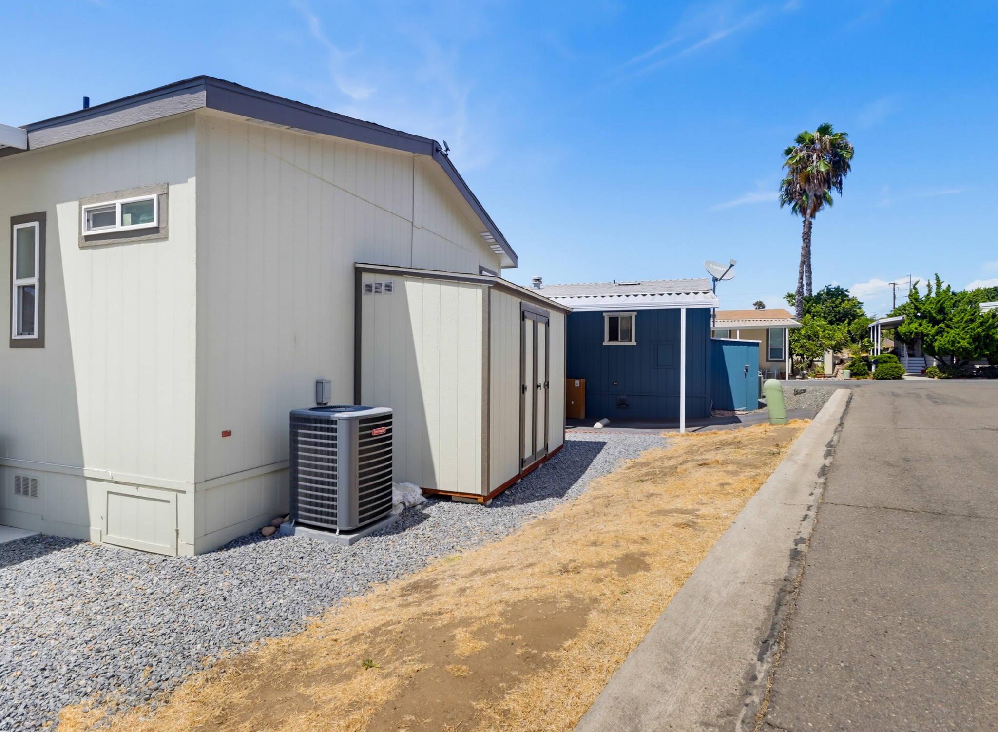 Virtual tour photo 37 of 38 for 1951 47th St Spc 129
