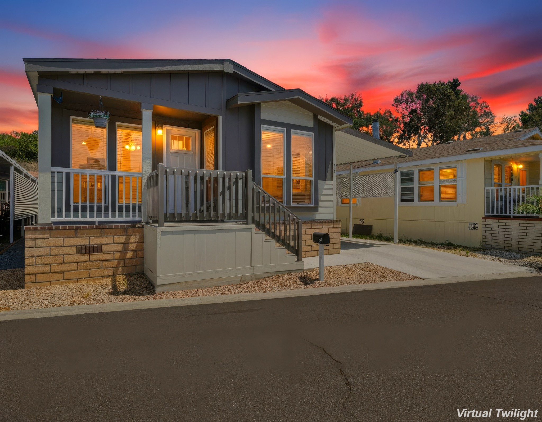 Virtual tour photo 39 of 38 for 1951 47th St Spc 129