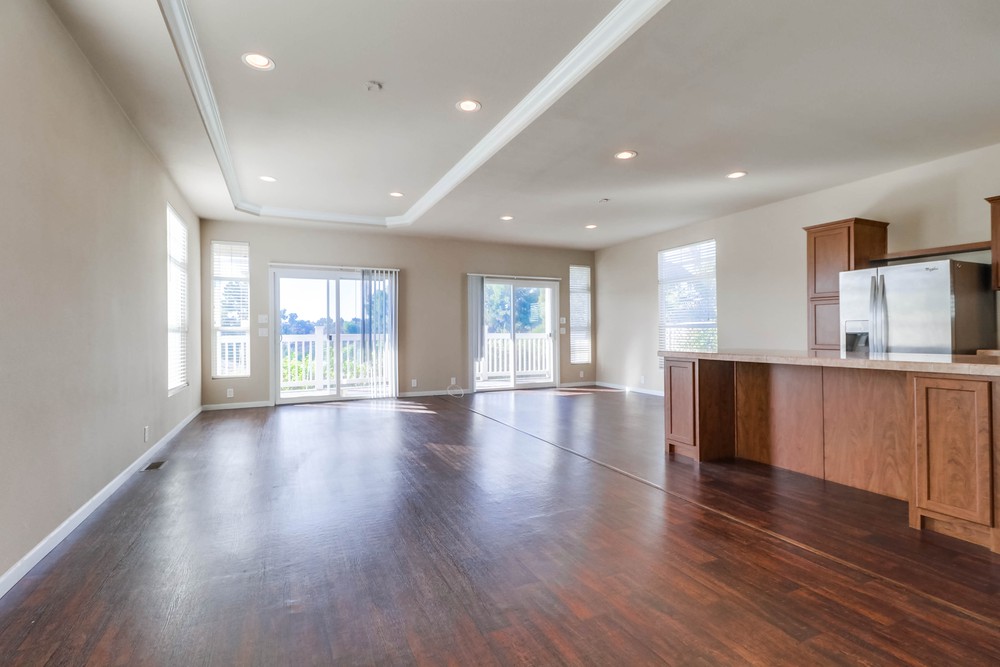 Virtual tour photo 9 of 41 for 1951 47th St SPC 174