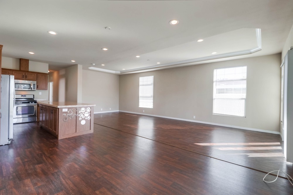 Virtual tour photo 10 of 41 for 1951 47th St SPC 174