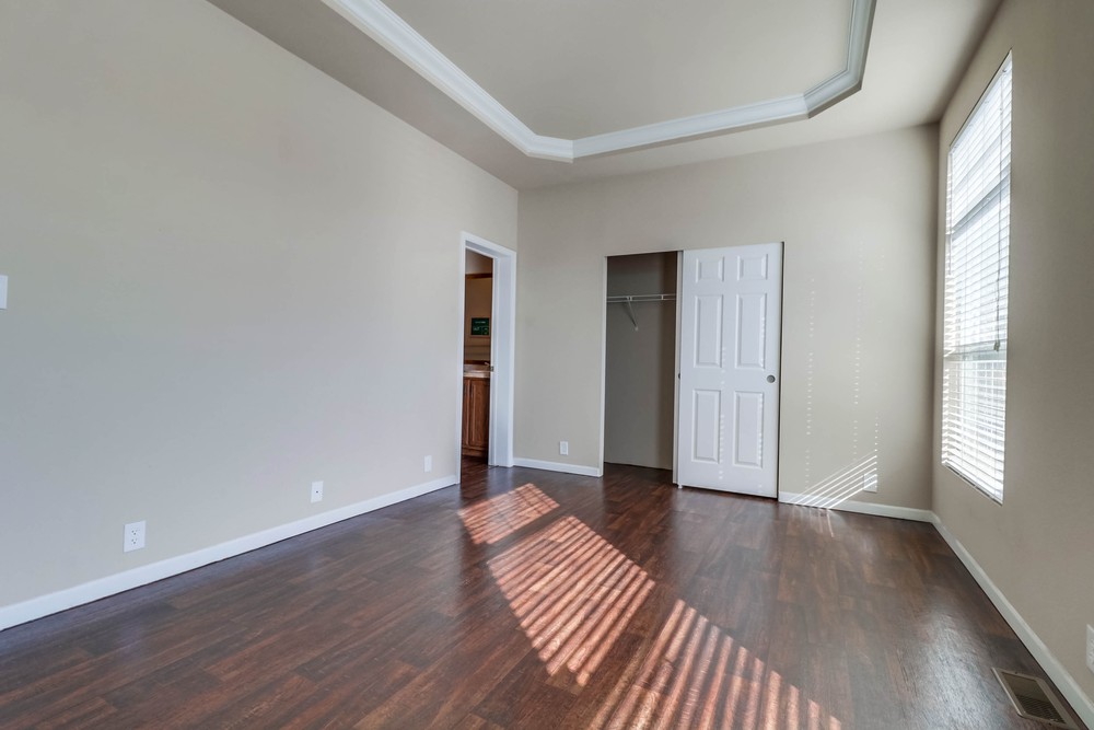Virtual tour photo 22 of 41 for 1951 47th St SPC 174