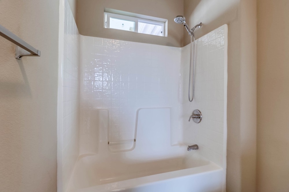 Virtual tour photo 24 of 41 for 1951 47th St SPC 174