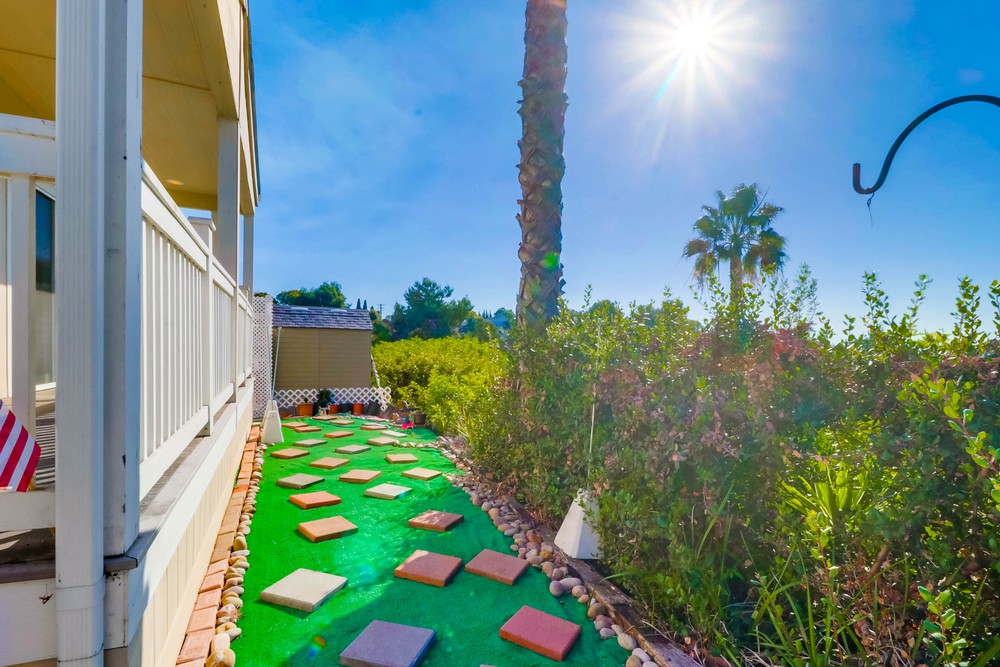 Virtual tour photo 37 of 41 for 1951 47th St SPC 174
