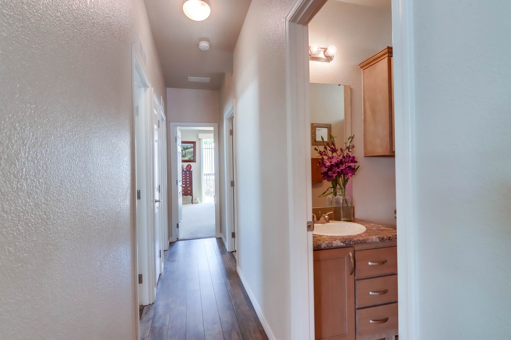 Virtual tour photo 23 of 41 for 1951 47th St SPC 52
