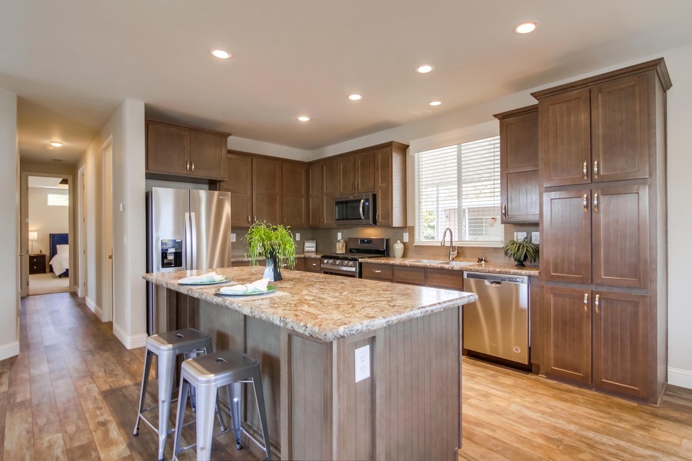 Virtual tour photo 13 of 39 for 1951 47th St SPC 6