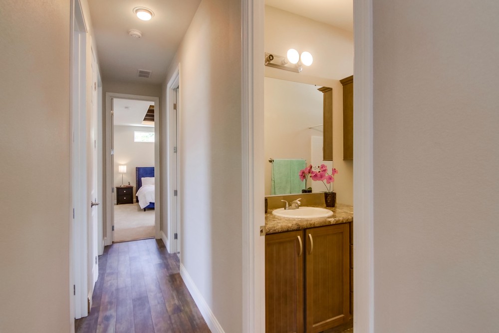 Virtual tour photo 24 of 39 for 1951 47th St SPC 6