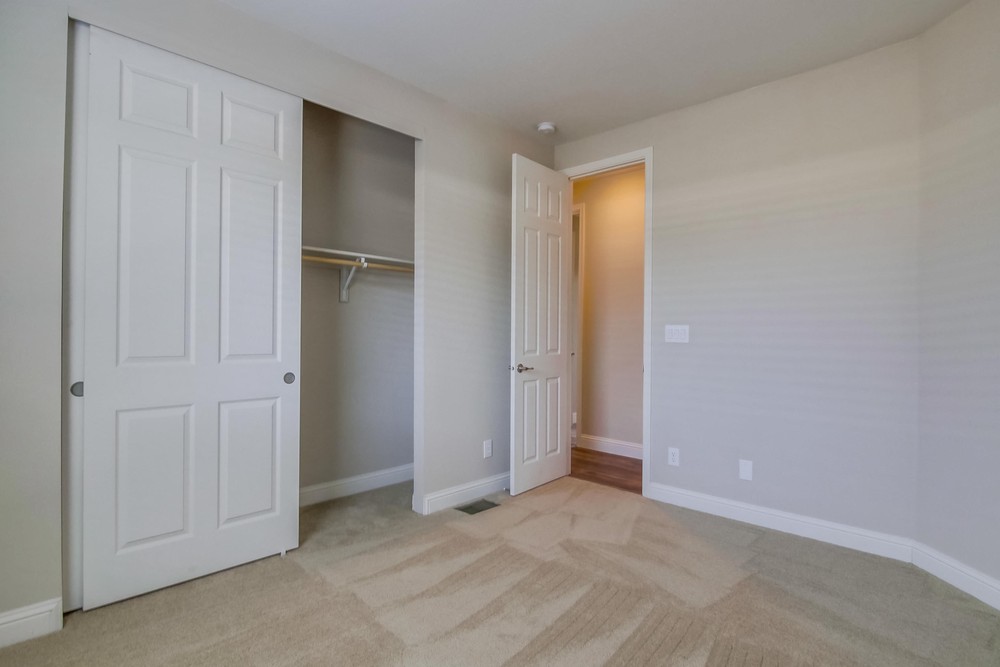 Virtual tour photo 35 of 39 for 1951 47th St SPC 6
