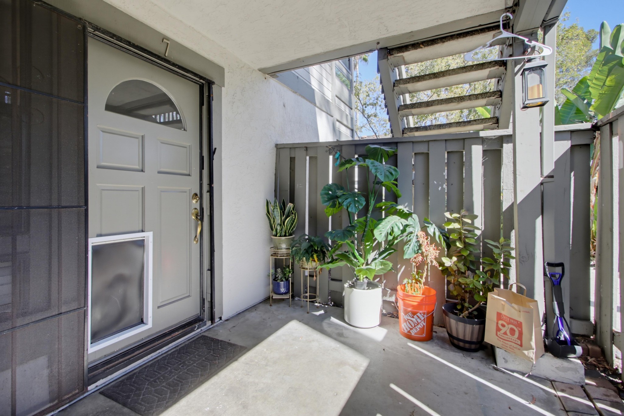 Virtual tour photo 6 of 38 for 1953 Wellington Ln Unit 7