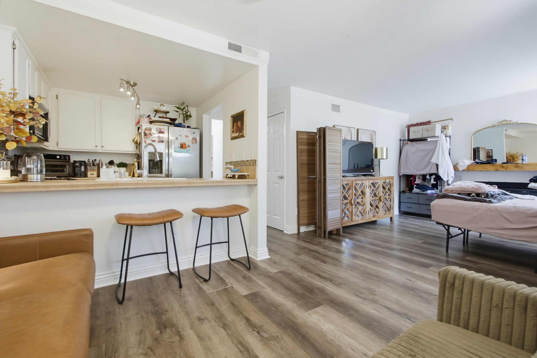 Virtual tour photo 10 of 38 for 1953 Wellington Ln Unit 7