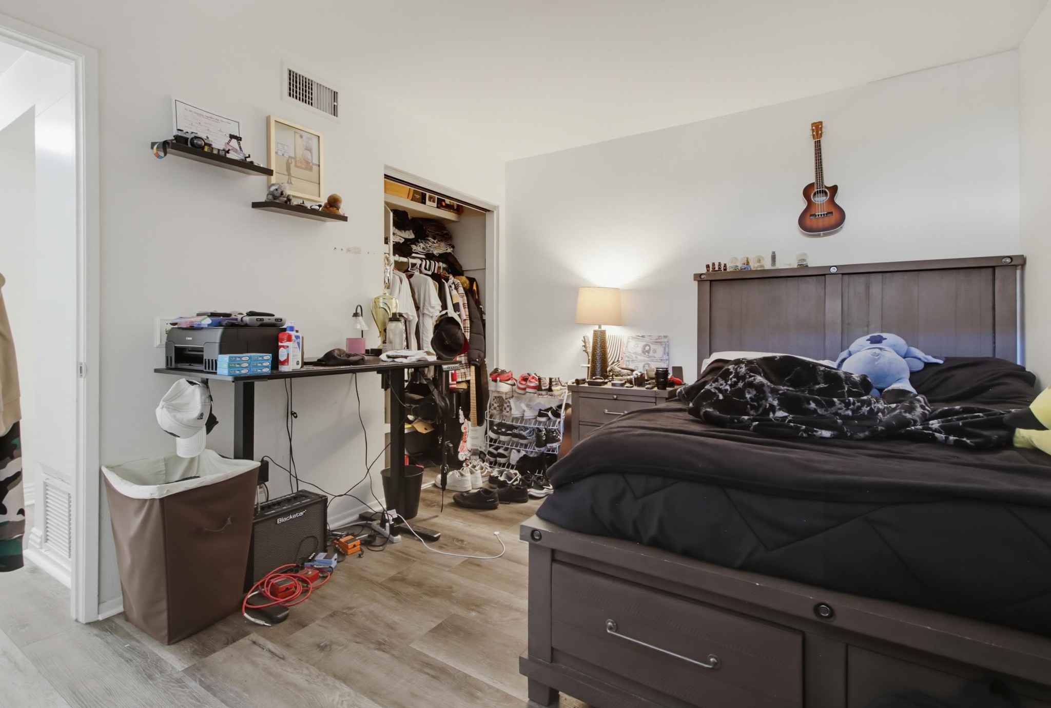 Virtual tour photo 24 of 38 for 1953 Wellington Ln Unit 7