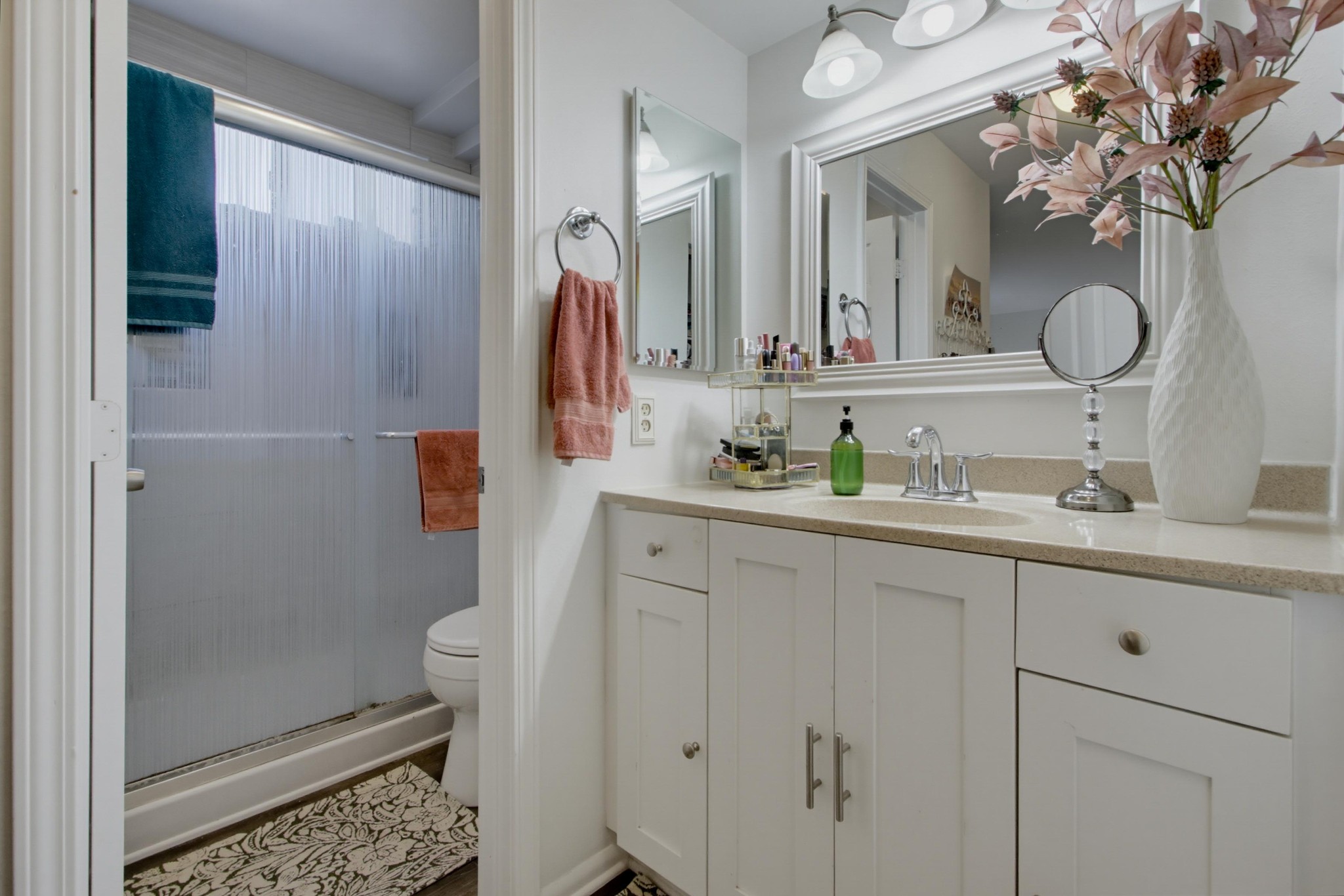 Virtual tour photo 31 of 38 for 1953 Wellington Ln Unit 7