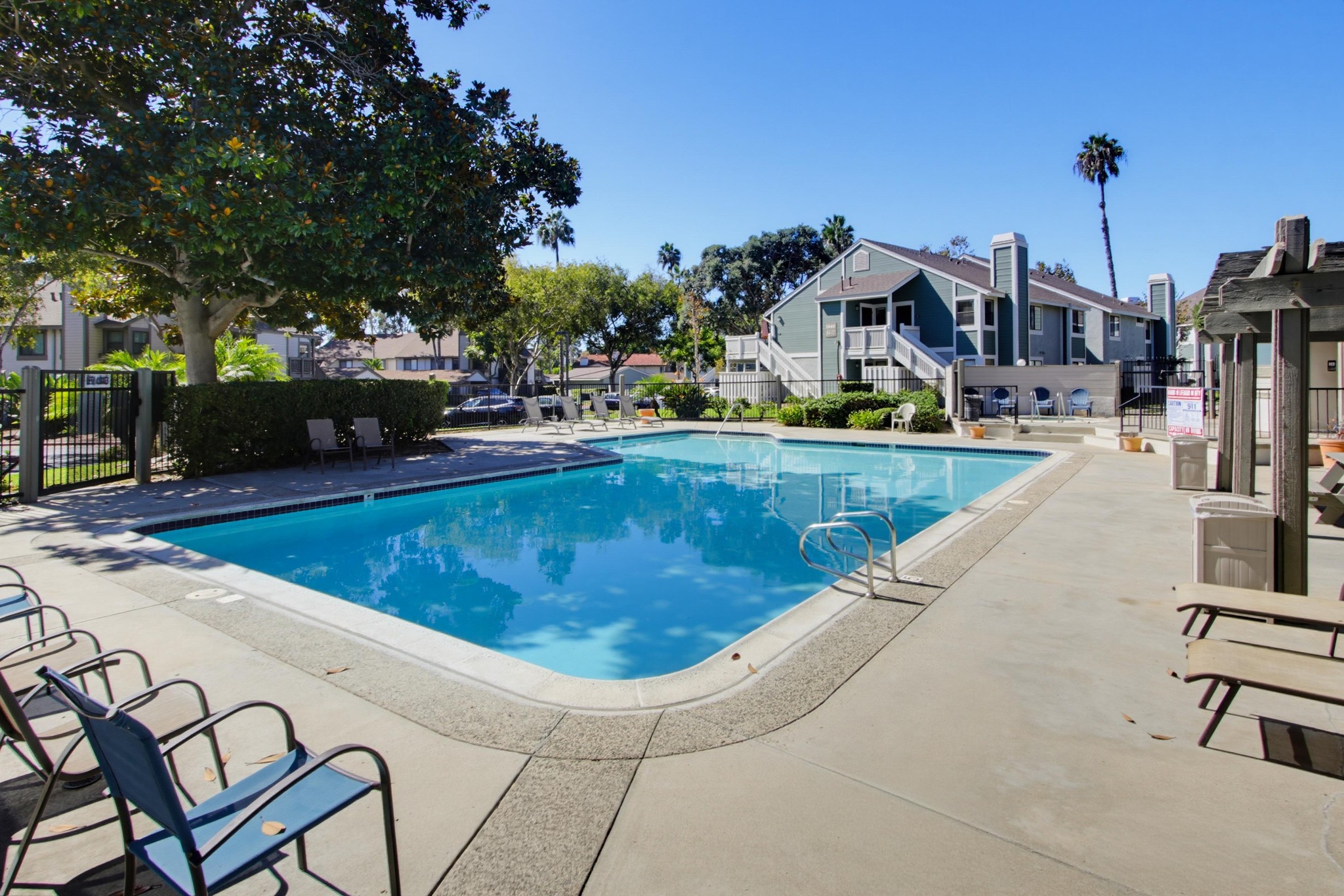 Virtual tour photo 36 of 38 for 1953 Wellington Ln Unit 7