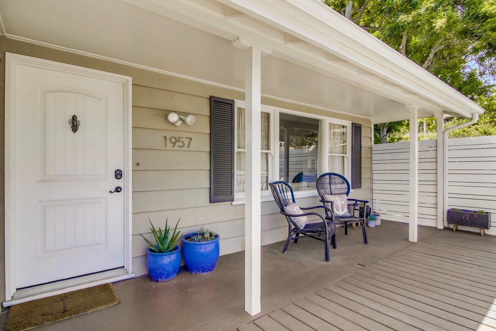 Virtual tour photo 8 of 60 for 1957 Capistrano St