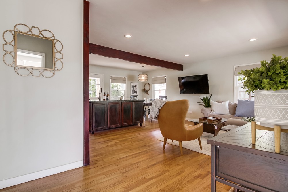 Virtual tour photo 10 of 60 for 1957 Capistrano St