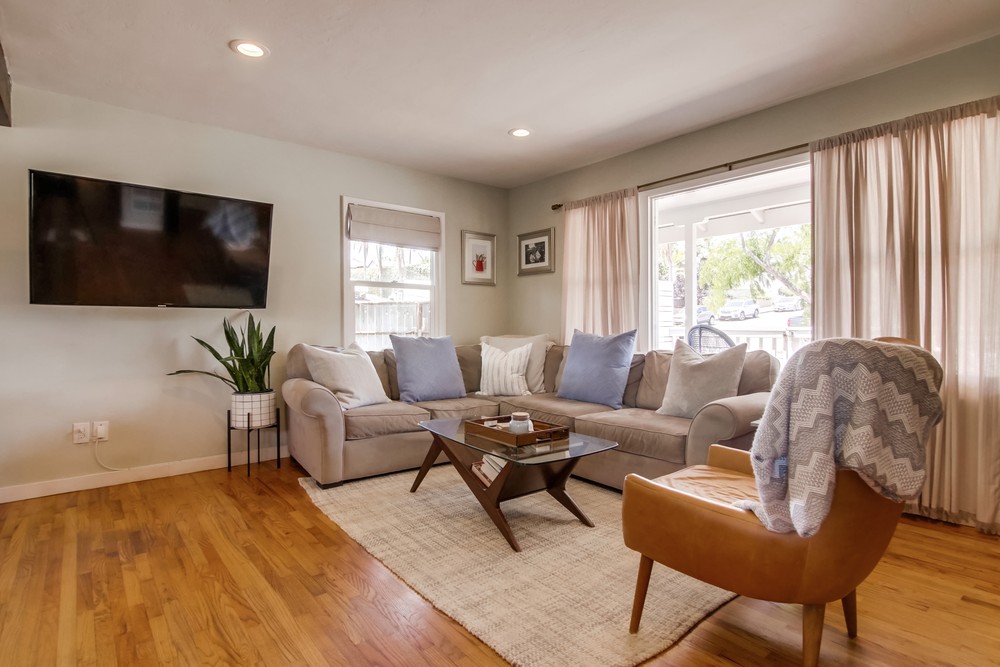 Virtual tour photo 13 of 60 for 1957 Capistrano St
