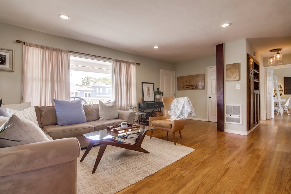 Virtual tour photo 16 of 60 for 1957 Capistrano St