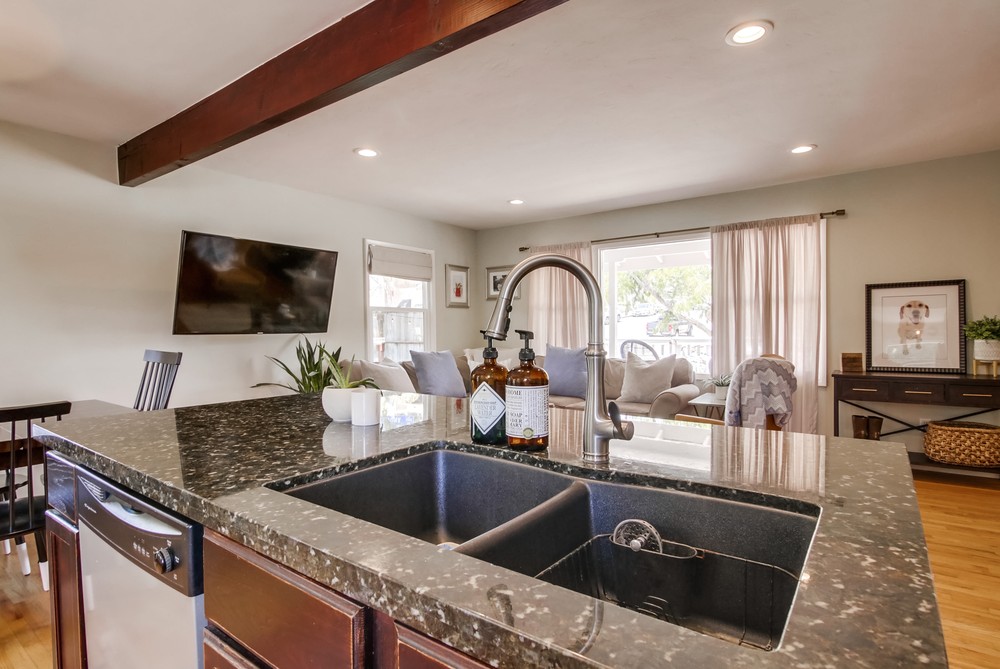 Virtual tour photo 33 of 60 for 1957 Capistrano St