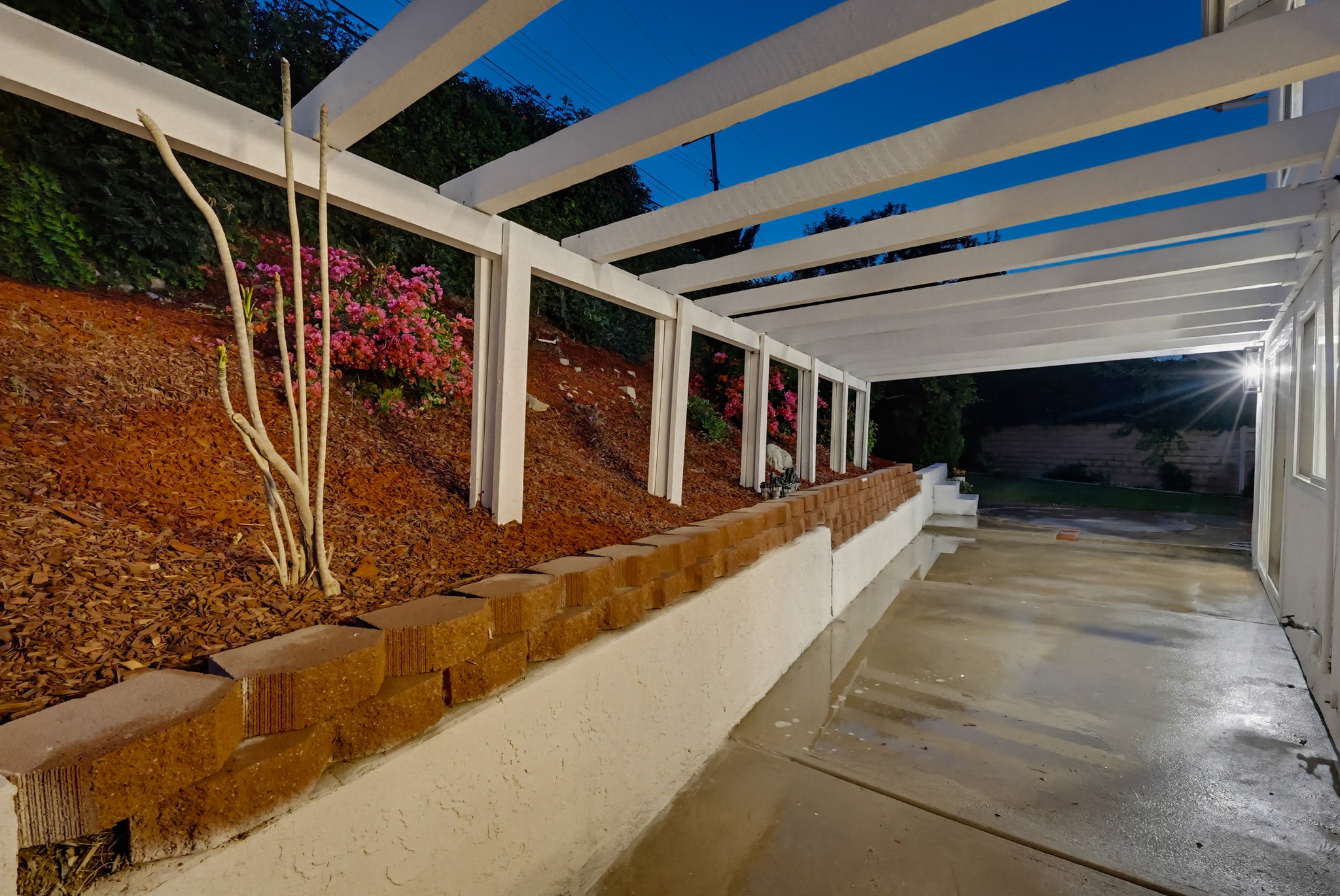 Virtual tour photo 13 of 141 for 19601 Mackel Terrace