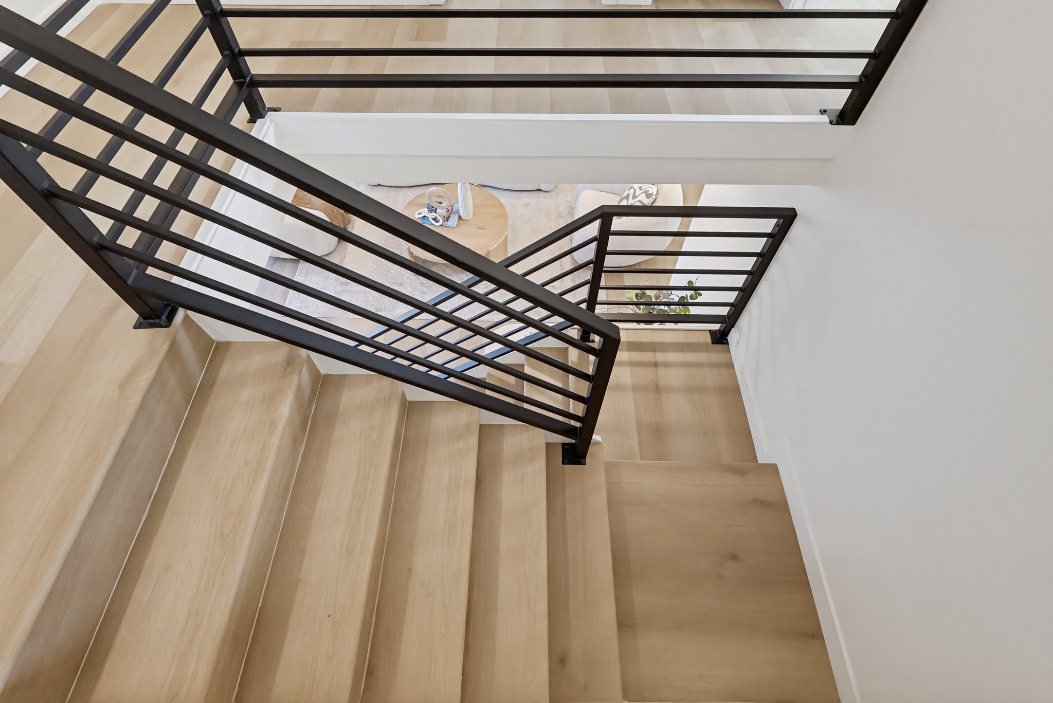 Virtual tour photo 71 of 141 for 19601 Mackel Terrace