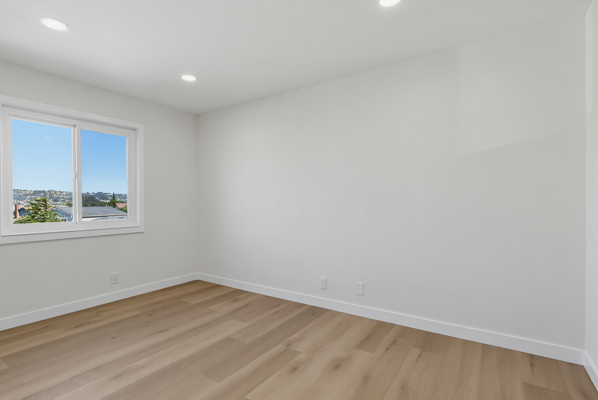 Virtual tour photo 82 of 141 for 19601 Mackel Terrace
