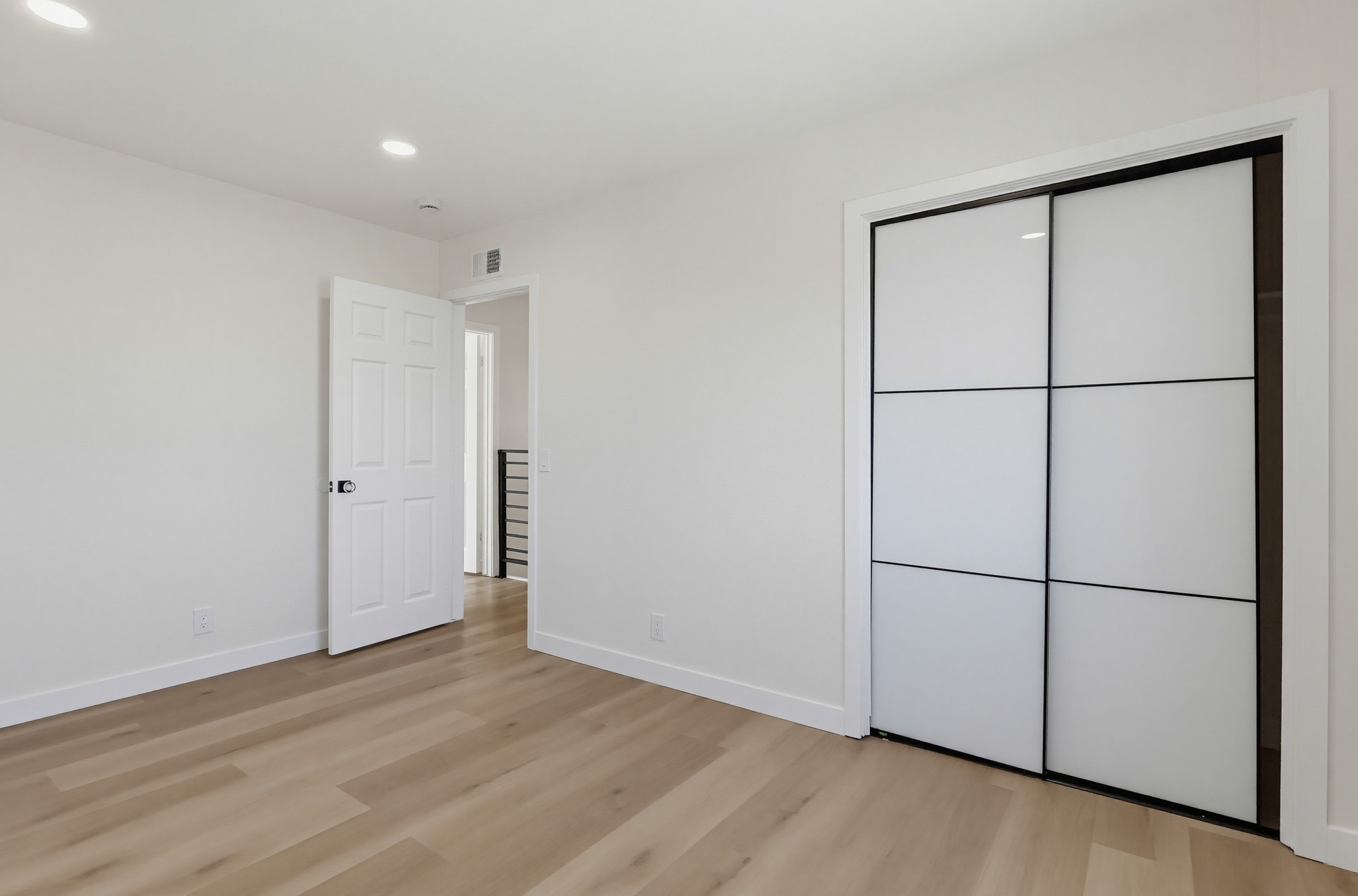 Virtual tour photo 84 of 141 for 19601 Mackel Terrace