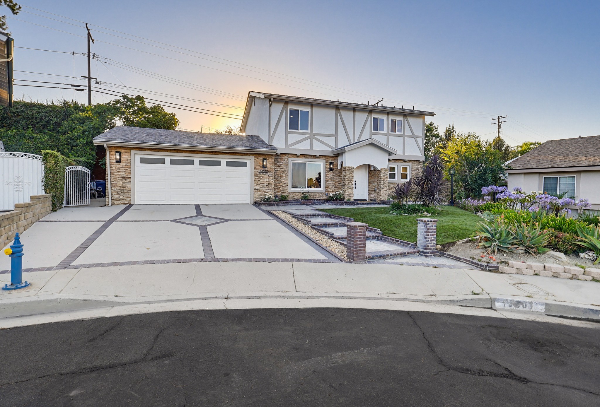 Virtual tour photo 106 of 141 for 19601 Mackel Terrace